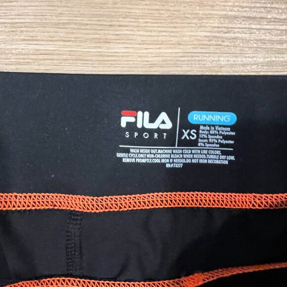 NWT Fila Black and Orange Capri Length Leggings Workout Running Yoga Size XS - Picture 5 of 10